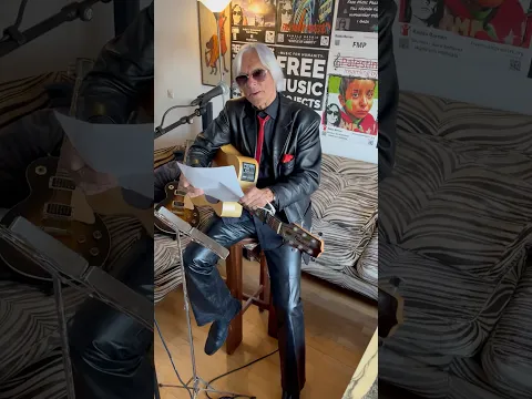 Reading the lyrics of ”In the Ghetto”