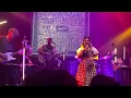 YUMI ZOUMA "Give It Hell"  live