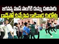 Download Lagu Kakinada Yuvatha Superb Dance for Jagan Anna Mass Song | YSRCP | Journalist Post