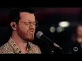 Sam Fischer performs 'The Usual' for Seppelt Wines Stakes Day