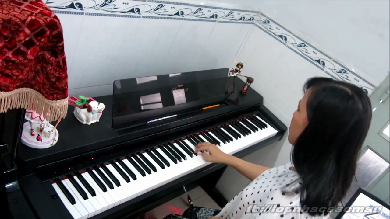 Để Nhớ Một Thời Ta Đã Yêu (Lệ Quyên) - Piano Solo - Jazz - Bossanova & Rhumba