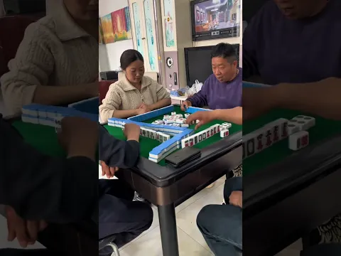 I love playing mahjong when I have nothing to do. Original video. Mahjong cures all diseases. Th