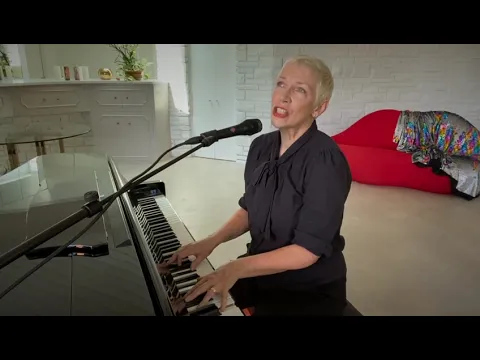 Download MP3 Annie Lennox - Why (Live for Vax India Now)
