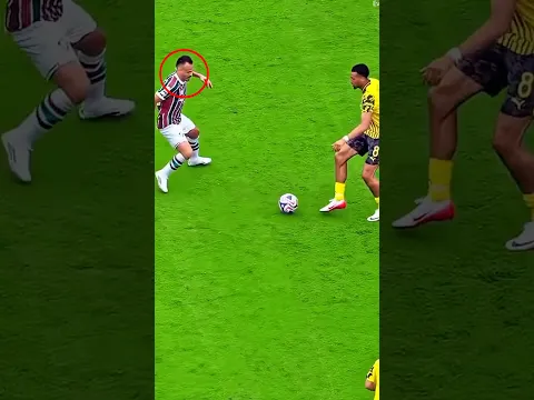 A caneta mais humilhante do futebol