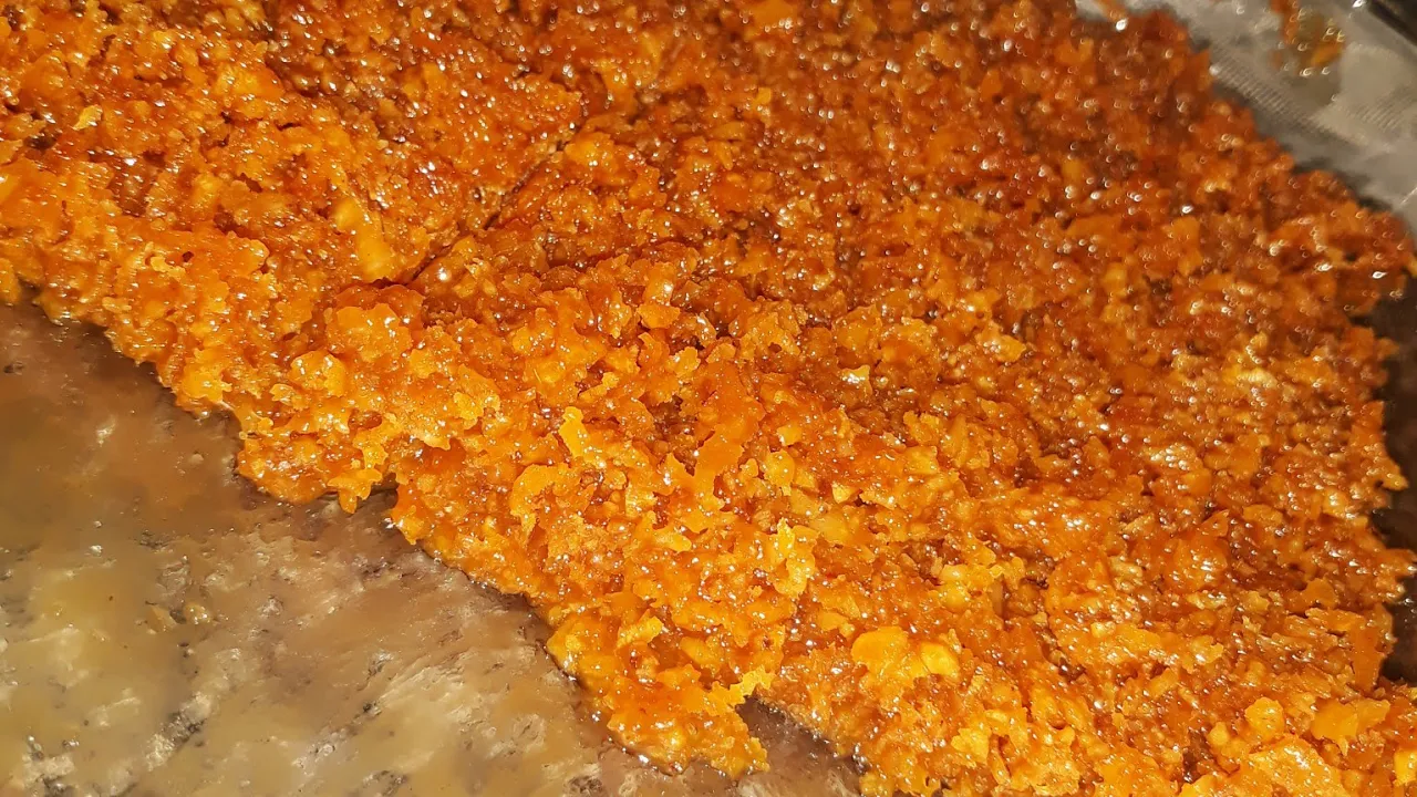 Como fazer um delicioso quebra-queixo rápido e fácil de fazer. 