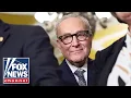 Download Lagu Schumer UNDER FIRE amid health care debate: ‘Go back to your front porch!’