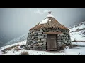 Download Lagu Man Alone in the Mountains ❄ Builds Stone Shelter for Survival @Hadioutdooradventures