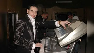 المايسترو علاء جوهر حركات قديمه 