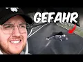 Download Lagu MANN LIEGT NACHTS AUF DER STRAẞE? CRASH MIT BAUM 🌳 💥 | German Dashcam Reaktion