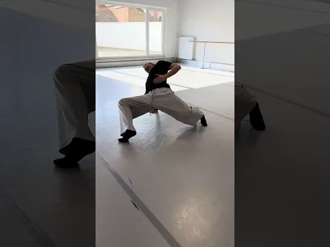Danser… se reconnecter à soi. Chorée Virginie Lienard  🖤 #dance #contemporarydance