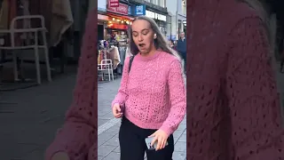 من أول يوم يا ظالمني خليت النوم يخاصمني  من أول يوم يا ظالمني خليت النوم يخاصمني