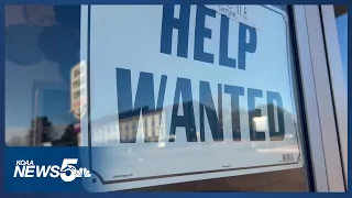 College seniors struggle to find jobs despite growing labor market