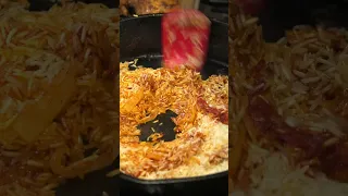 Make This Delicious Chicken Rice In Just ONE Pot 