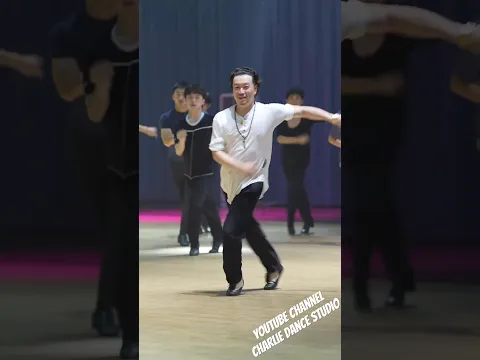 You're definitely going to love this samba dance! #dance #chinesedancer #samba #ballroomdance