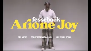 FESSEBOOK - Arione Joy