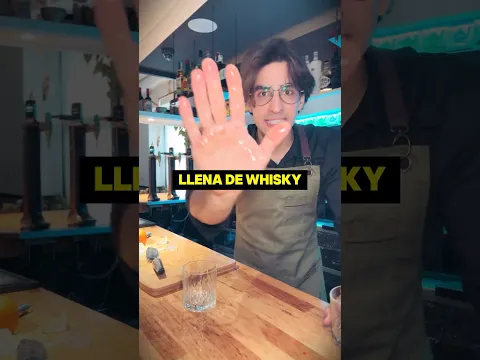 ⚠️ ¡ESTE VASO GIRATORIO PARA WHISKEY! Tiene truco…. #shorts #bartender