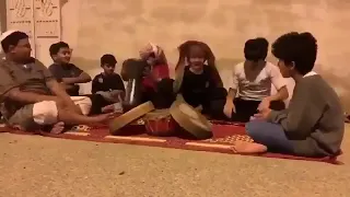 شفت ياقلبي حبيبك    نسخة عيال الحارة حمود الدب دندنها