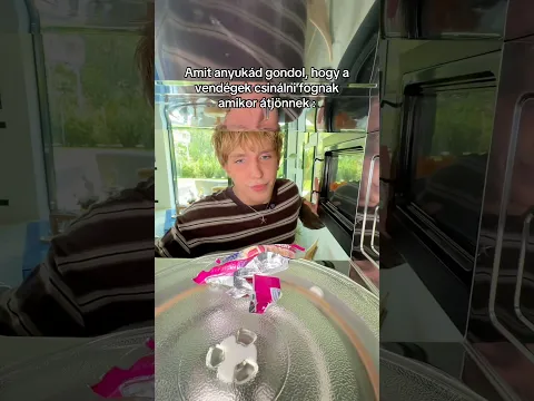 POV : Anyukák amikor átjonnek a szomszédok 👩🏼🏡