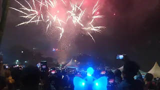 Download Pesta kembang api malam tahun baru 2020 di lapangan merdeka medan MP3