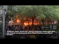 Download Lagu Demo di Bandung Ricuh, Rumah di Depan Gedung DPRD Terbakar