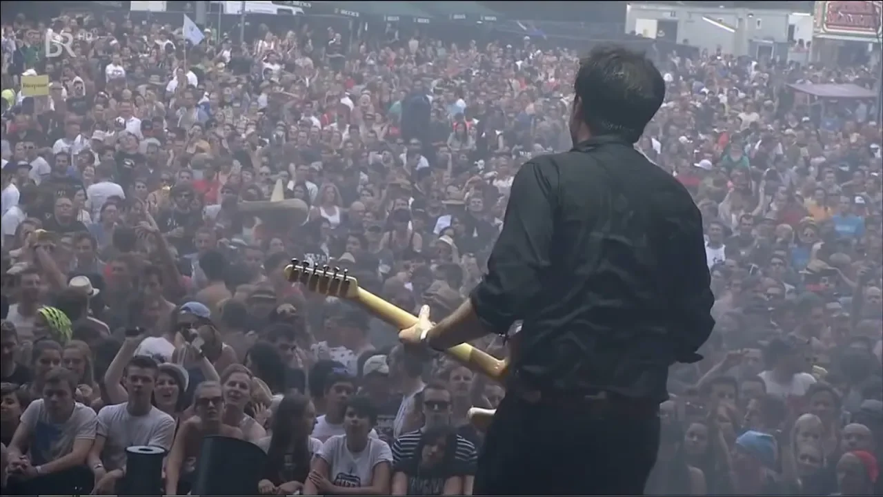 Jimmy Eat World - The Middle (Live) Jimmy Eat World - The Middle (Live)