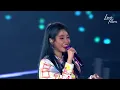 [IU] '내 손을 잡아(Hold My Hand)' Live Clip (2019 IU Tour Concert 'Love, poem')