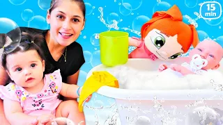Ayşe'nin ve Lili'nin bebekleri için banyo zamanı | Ayşe ve Defne ile videolar