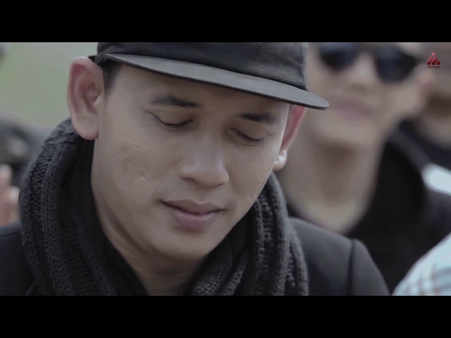 Download MP3 Dadali - Disaat Patah Hati (Official Music Video)