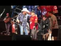 Toby Keith pulls up a marine vet during his encore performance