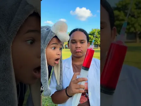 Cuando un niño ve una inyección gigante #humor #funny #shortsyoutube