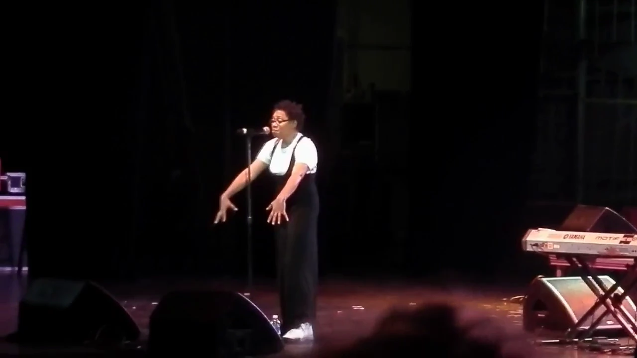 'The Revered' Rachelle Ferrell - "Sista" (LIVE)