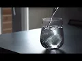 Download Lagu Relaxing Pouring Water Sound Suara Air dituang ke dalam gelas