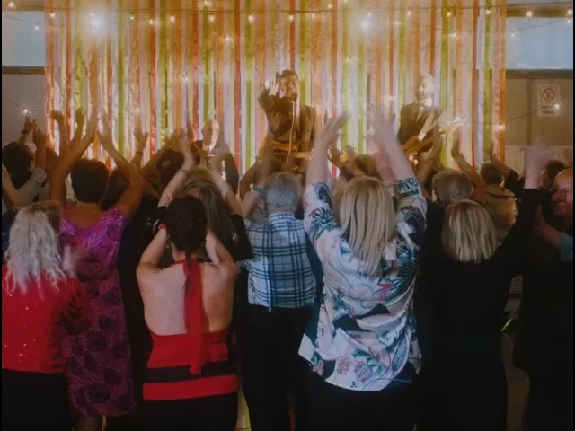 Nikos band georgian disco. подружки на дискотеке. прическа в стиле диско. Georgia disco. картули диско кавер.