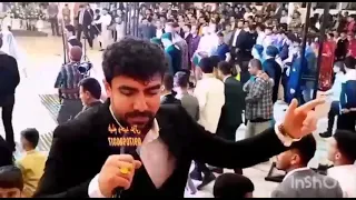 ای جان کر کلاش به دست از فرشید حکمتی و علی یکتا  دندنها