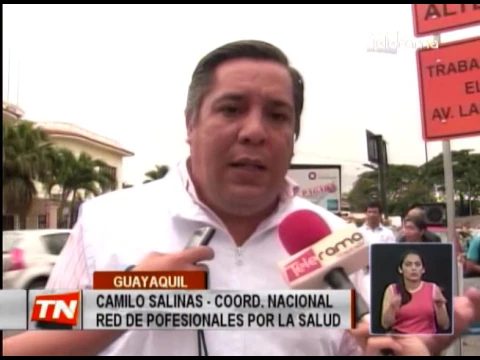 Plantón contra supuesta privatización de la salud