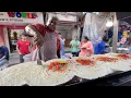 Download Lagu Wicket-Keeper Dosawala of Mumbai | Full of Action | Indian Street Food