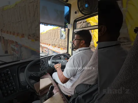 Aggressive Overtaking by Experienced Driver💥Bharat Benz BS6 🔥back to Back overtakes🙌#shorts#youtube