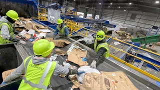 A behind the scenes look at Boise s recycling center sorting through 250 tons of material a day
