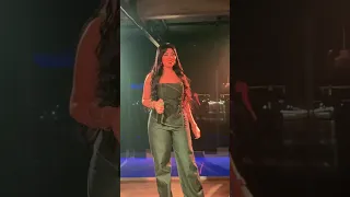   وصلت السوبر استار الملكه  يارا محمد   أشيك حفلات القاهره                 دندنها