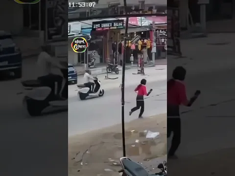 20 लाख की अंगूठियां लेकर भागी युवती पकड़ी गई… फिर बोली- मुझे तो जेल जाना है! 😂😳