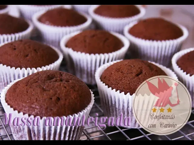 MASSA AMANTEIGADA PROFISSIONAL BOLOS E CUPCAKE