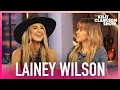 Download Lagu Lainey Wilson Reacts To Kelly Clarkson's 'Heart Like A Truck' Cover