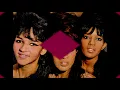 Walking in the Rain  THE RONETTES  [1964]  (with lyrics)