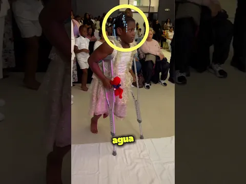 Ella Entró al Agua con Muletas, Pero Salió Dejándolas Atrás para Siempre 🙏🥺