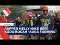 Download Lagu Momen Rapper Asal AS Melly Mike Bertemu dan Beri Kado Dhika 'Aura Farming' di Festival Pacu Jalur