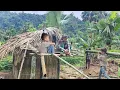 Download Lagu The single mother and the orphan boy completed the bamboo kitchen together