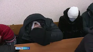 В Омске вынесут приговор оконным мошенникам