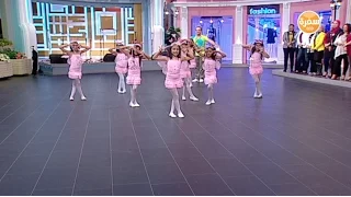 استعراض أطفال مدرسة طيبة للغات على أغنية كان في فراشة صغيرة شارع شريف 