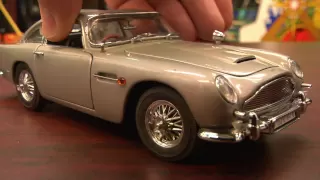CGR Garage - JAMES BOND 007 1964 ASTON MARTIN DB5 The Danbury Mint die-cast review