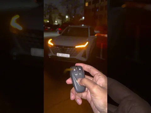Парковка без водителя! Changan UNI-Z двигается с пульта